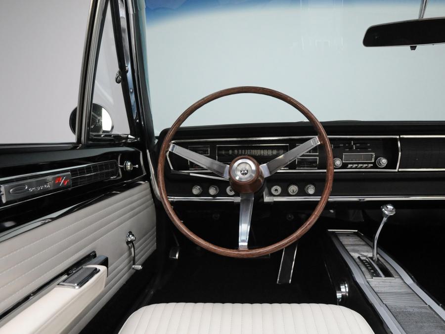  Dodge Coronet R/T Convertible 1967 года  (фото 7 из 19)